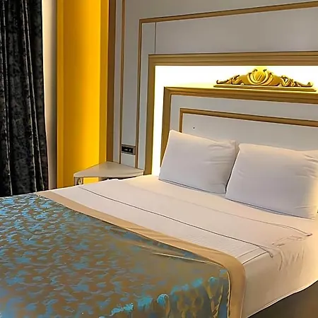 Grand Turkuaz Otel 4*