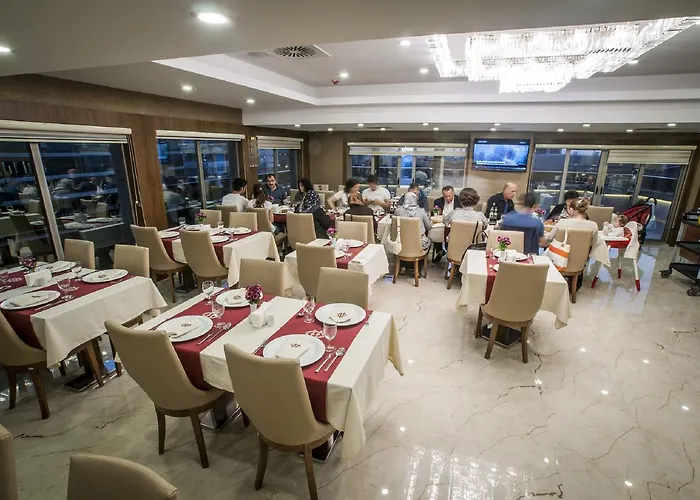 Grand Turkuaz Szálloda 4*